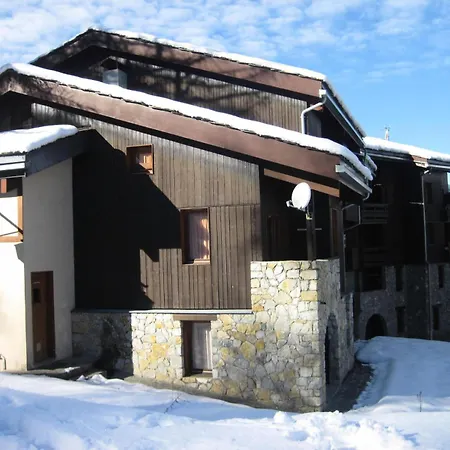 Les Pentes - Bien Equipe Au Centre Du Village Des Coches Mae-9064